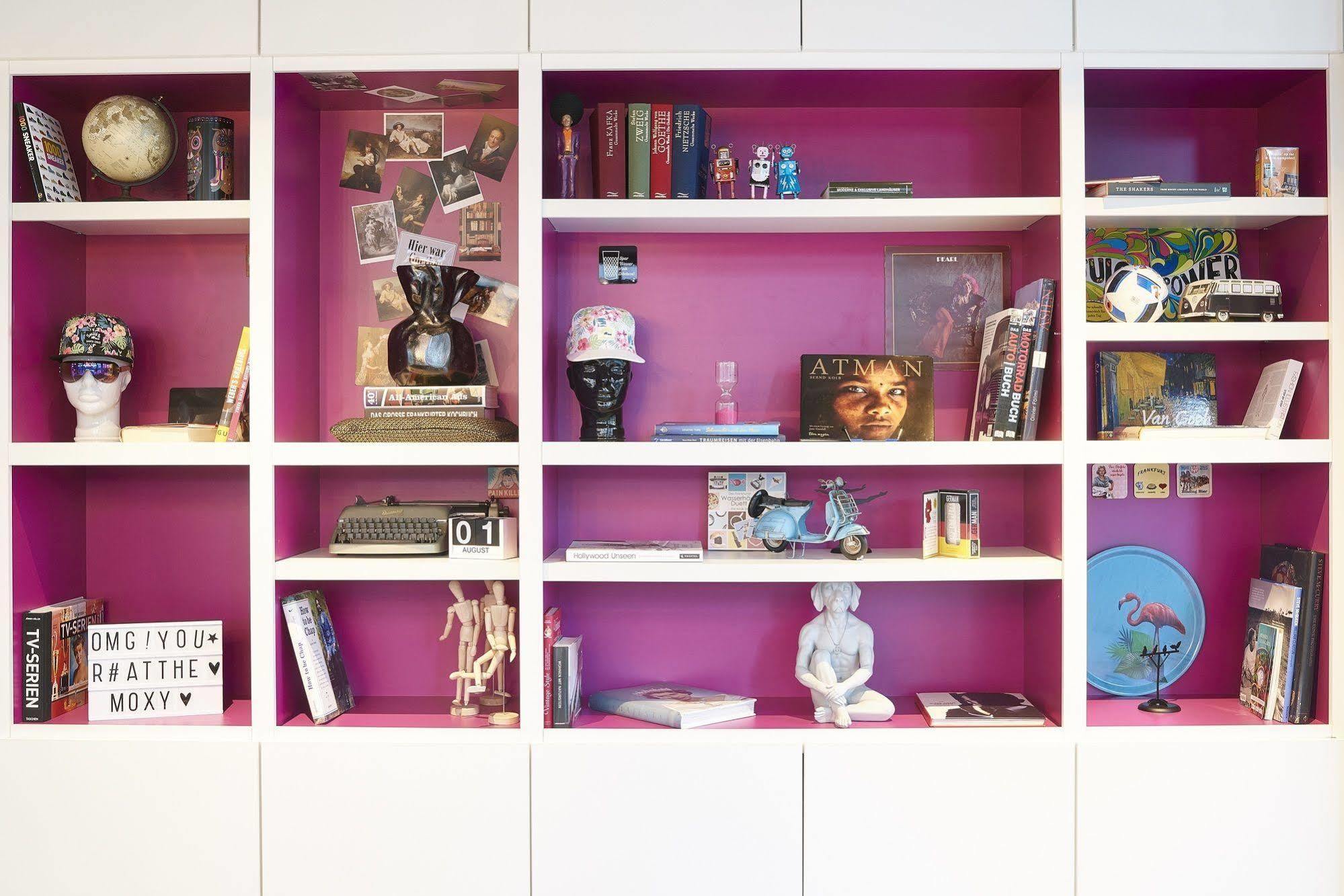 Moxy Frankfurt Airport Ξενοδοχείο Φραγκφούρτη Εξωτερικό φωτογραφία